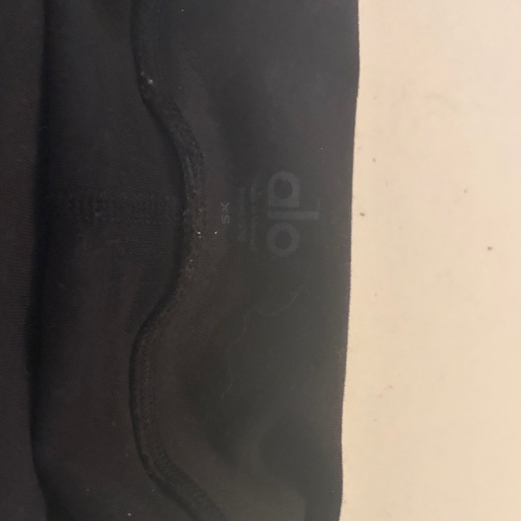 ALO Yoga Black Leggings with Ribbed Detail size XS - Picture 3 of 3